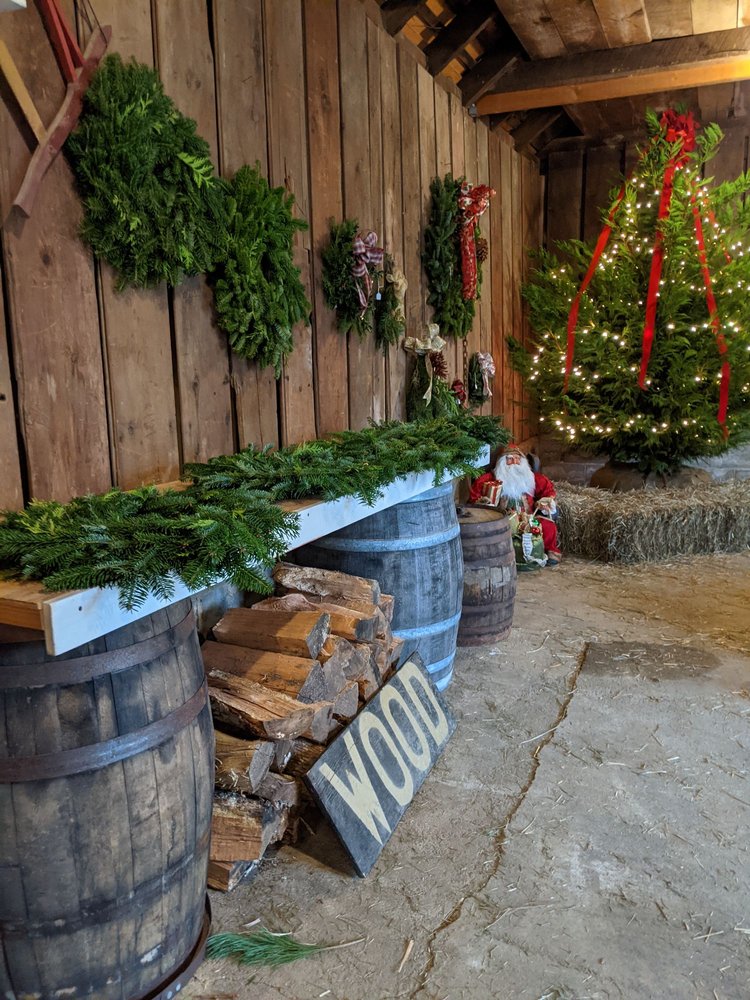 ZUHOSKI FARMS Updated September 2024 11825 Oregon Rd, Cutchogue