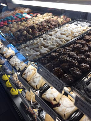 Aggie's Bakery & Cake Shop by null