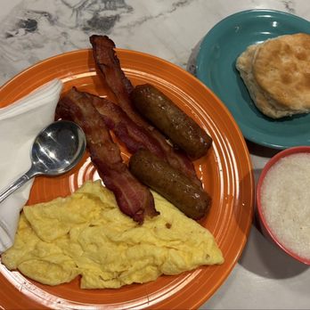 Broadway Diner - Big Broadway Hit breakfast. - New American Near Me - Fayetteville, Georgia Broadway Diner - Big Broadway Hit breakfast. - New American Near Me - Fayetteville, Georgia