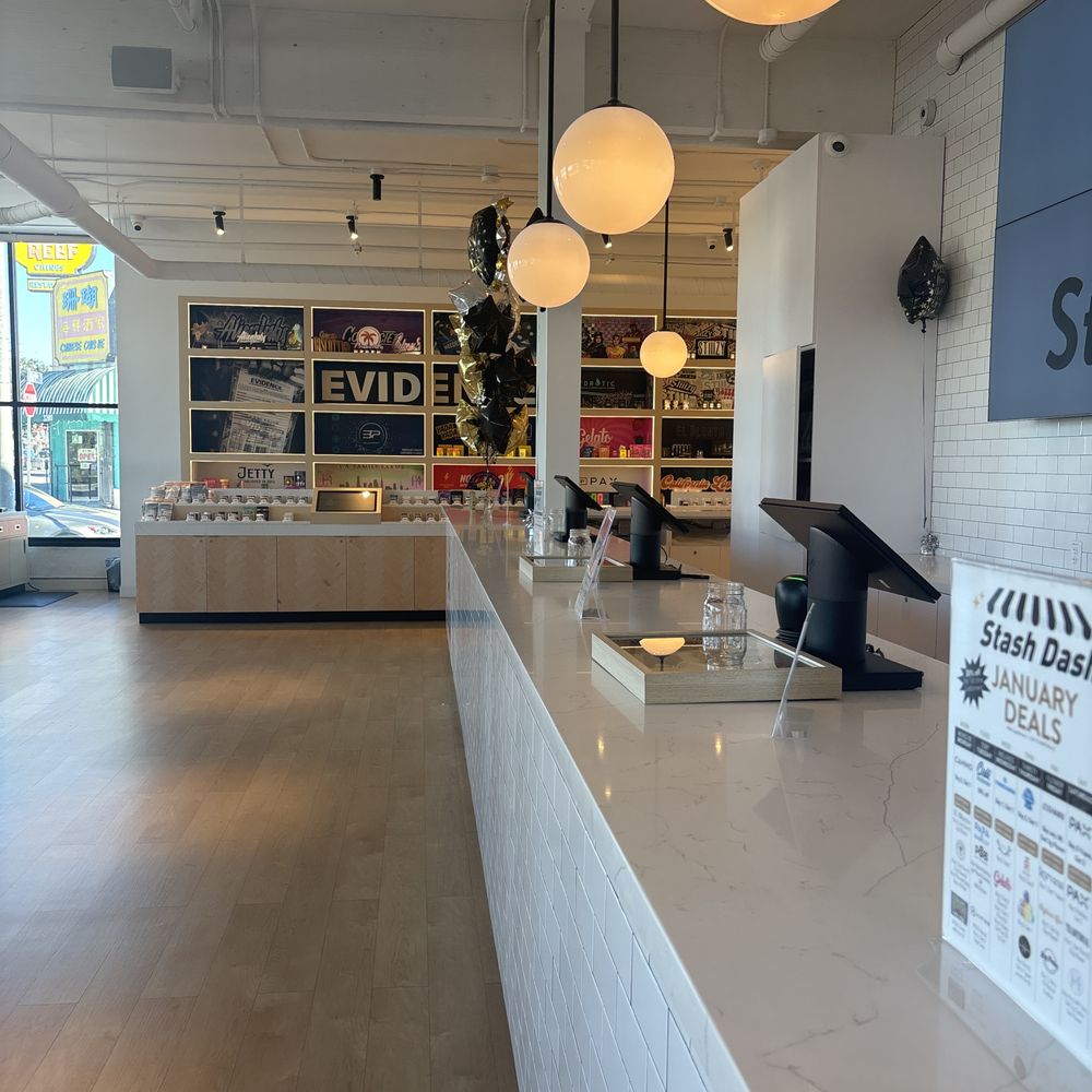 Stash Dash - Cannabis Dispensaries Near Me - Los Angeles, California