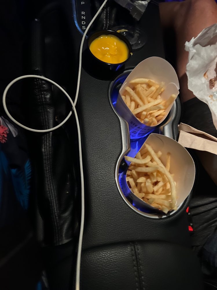 STEAK ’N SHAKE Updated September 2024 60 Photos & 70 Reviews 335