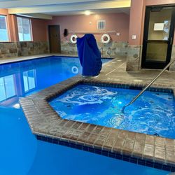 Yellowstone Park Hotel - Pool