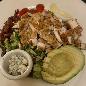 Silver Fox Restaurant - Cobb Salad - Lounges Near Me - Casper, Wyoming