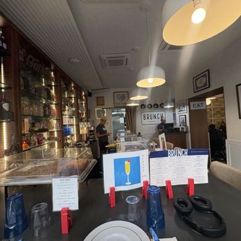 Brunch - Inside - Breakfast & Brunch Near Me - New York, New York