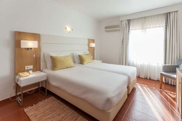 Best Western Hotel Dom Bernardo by null