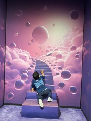 Bubble Planet: An Immersive Experience - Oakland by null