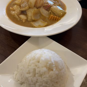 Thai Charm Cuisine - Matsaman with rice - Thai Near Me - Haltom City, Texas Thai Charm Cuisine - Matsaman with rice - Thai Near Me - Haltom City, Texas