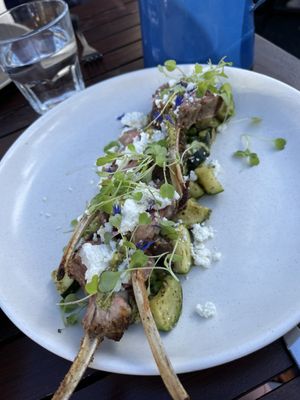 Public Kitchen and Bar by null