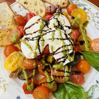 Cafe on 27 - Breakfast & Brunch Near Me - Topanga, California