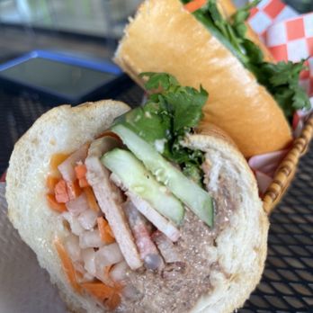 Le’s Banh Mi - Saigon special with extra pate - Cafes Near Me - Honolulu, Hawaii Le’s Banh Mi - Saigon special with extra pate - Cafes Near Me - Honolulu, Hawaii