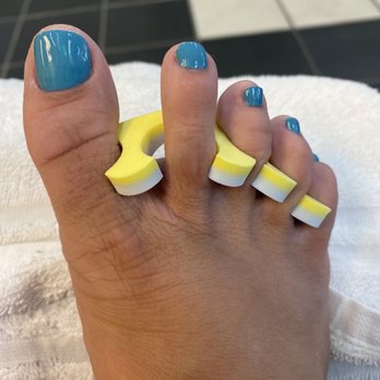 Pow Nails - Nail Salons Near Me - Overland Park, Kansas