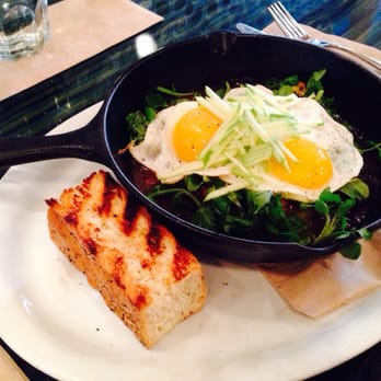 Medina Cafe - Fricasse - Breakfast & Brunch Near Me - Vancouver, British Columbia