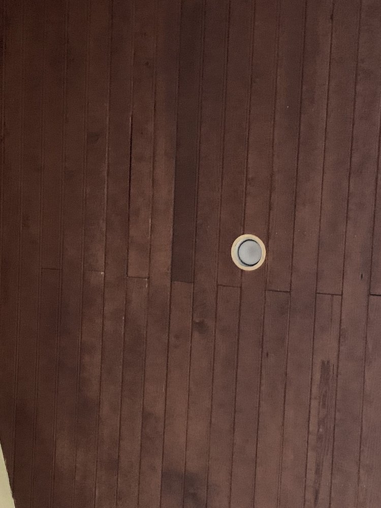 Slide of Freetail Roofing