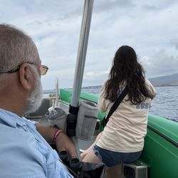 Elite Taxi and Tours - Whale trip!