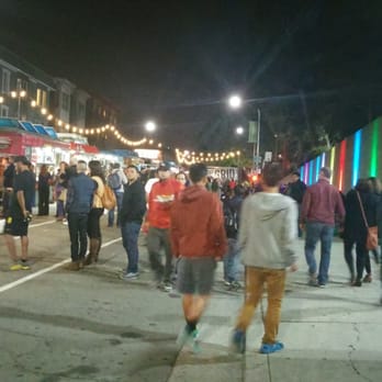 Off the Grid: Lake Merritt at OMCA - Food Trucks Near Me - Oakland, California Off the Grid: Lake Merritt at OMCA - Food Trucks Near Me - Oakland, California