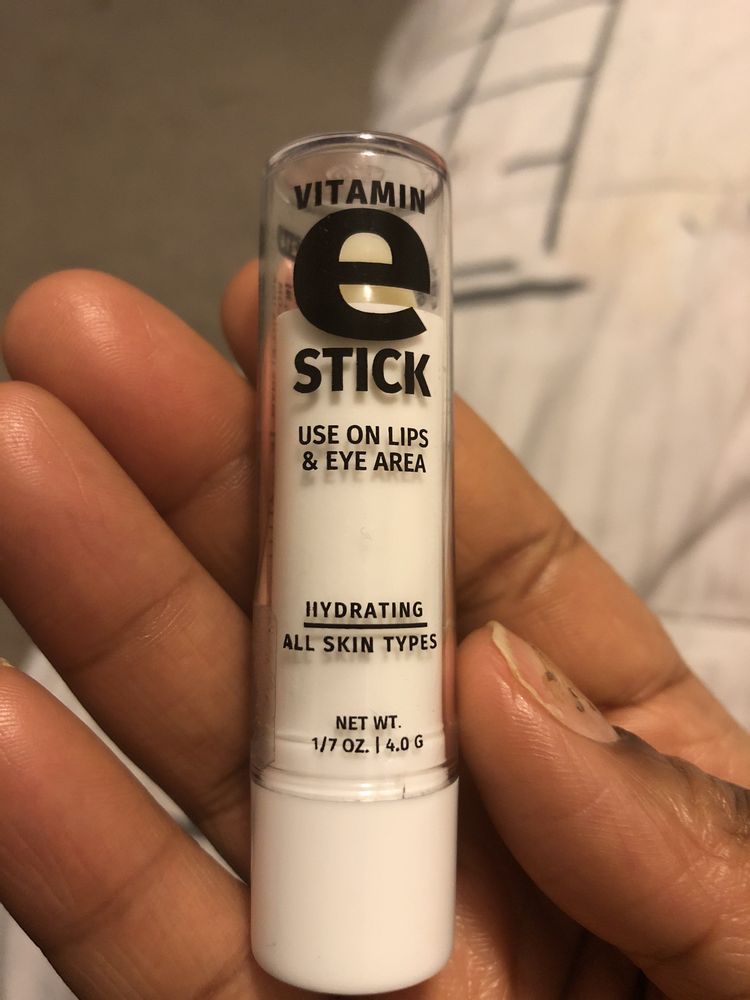 THE VITAMIN SHOPPE 243 S Kings Dr, Charlotte, North Carolina