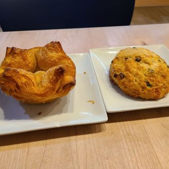 Sea Level Bakery + Coffee - Coffee & Tea Near Me - Cannon Beach, Oregon Sea Level Bakery + Coffee - Coffee & Tea Near Me - Cannon Beach, Oregon