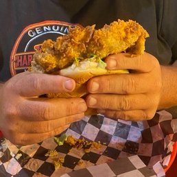 CFS SANDWICH
