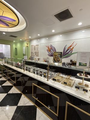 Petals Creamery by null