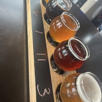 Oozlefinch Beers & Blending - Breweries Near Me - Fort Monroe, Virginia