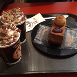Patisserie Valerie - Two hot chocs and a chocolate mousse slice