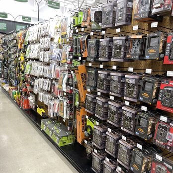 Sportsman's Warehouse - Nice to see an aisle fully stocked! - Sports Wear Near Me - Murrieta, California Sportsman's Warehouse - Nice to see an aisle fully stocked! - Sports Wear Near Me - Murrieta, California