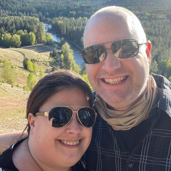 Suncadia Resort - Cle Elum River behind us! - Resorts Near Me - Cle Elum, Washington