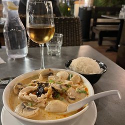 Swanya Thai Cuisine - Tom Kha cup with chicken, White Rice, plum wine