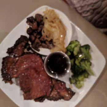 Fredrick's Supper Club - Queen cut with the mushroom and onion. - Supper Clubs Near Me - Milton, Wisconsin