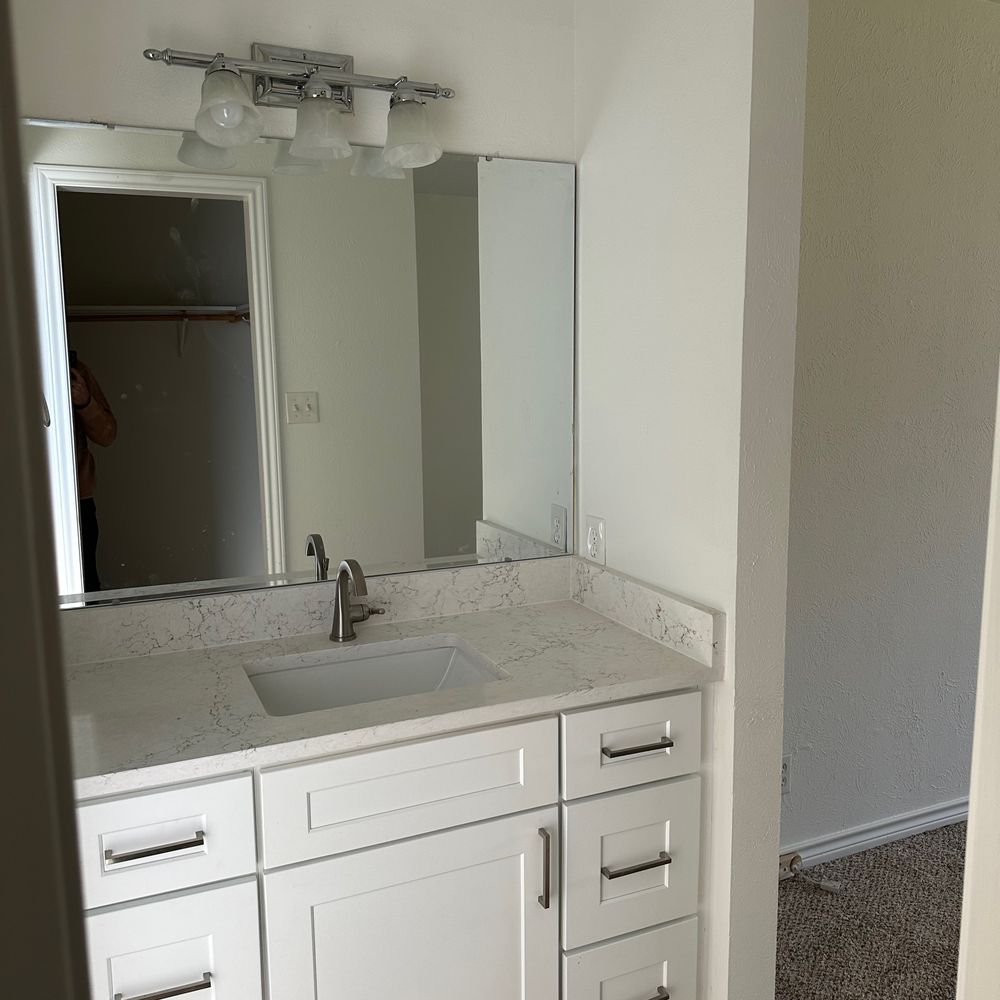 Austin Cabinets Direct - Kitchen & Bath Near Me - Round Rock, Texas Austin Cabinets Direct - Kitchen & Bath Near Me - Round Rock, Texas