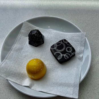 Christopher Elbow Artisanal Chocolates - Chocolatiers & Shops Near Me - Kansas City, Missouri Christopher Elbow Artisanal Chocolates - Chocolatiers & Shops Near Me - Kansas City, Missouri