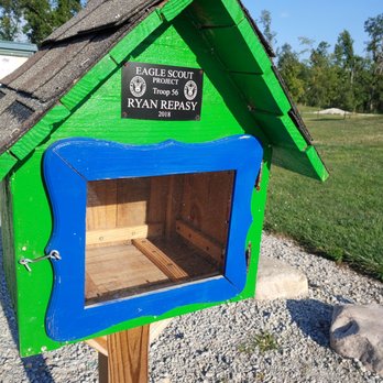 Russ Nature preserve - Lending library is looking a bit empty. Remember to being a book to donate. - Parks Near Me - Beavercreek, Ohio Russ Nature preserve - Lending library is looking a bit empty. Remember to being a book to donate. - Parks Near Me - Beavercreek, Ohio