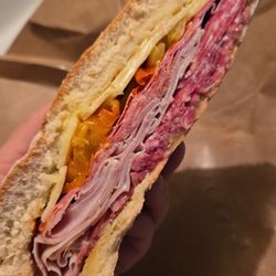Giancarlo Italian Deli - Capricciosa
