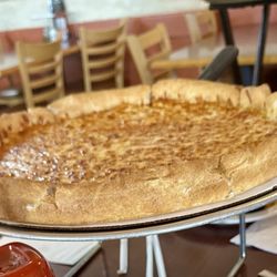 Laurel Pizzeria - Cheese pizza