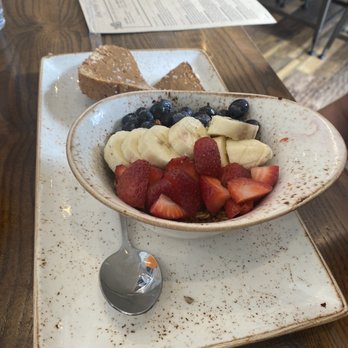 First Watch - A.M. Superfoods Bowl - American Near Me - Jacksonville, Florida