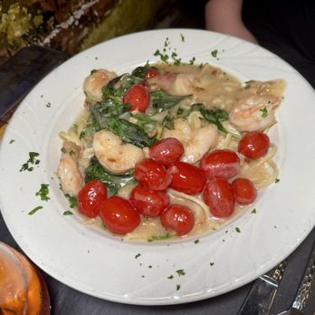 Basso Cucina Italiana - "Cherry Red Shrimp" (sautéed shrimp with garlic, cherry tomatoes in a fresh basil butter sauce over linguine) - Italian Near Me - Cresco, Pennsylvania Basso Cucina Italiana - "Cherry Red Shrimp" (sautéed shrimp with garlic, cherry tomatoes in a fresh basil butter sauce over linguine) - Italian Near Me - Cresco, Pennsylvania