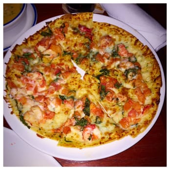 Red Lobster - Best appetizer on the menu... lobster pizza! - Seafood Near Me - Boise, Idaho Red Lobster - Best appetizer on the menu... lobster pizza! - Seafood Near Me - Boise, Idaho