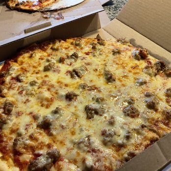Rosati's Pizza - Sausage pizza - Pizza Near Me - Braidwood, Illinois Rosati's Pizza - Sausage pizza - Pizza Near Me - Braidwood, Illinois