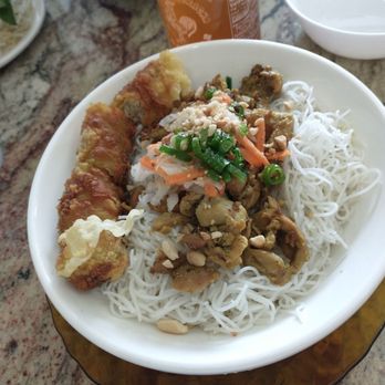 Pho Hung - Vietnamese Near Me - Toronto, Ontario