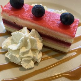 Raspberry dessert