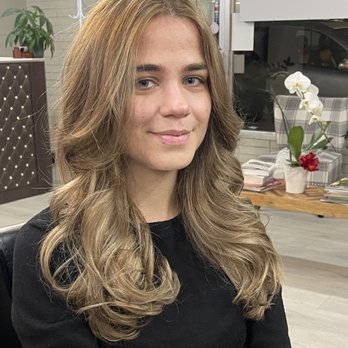 Divine Salon - Long layers - Hair Salons Near Me - Seattle, Washington Divine Salon - Long layers - Hair Salons Near Me - Seattle, Washington