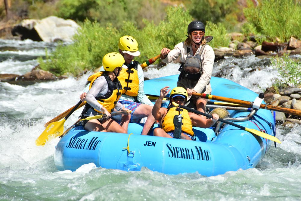 Sierra Mac River Trips Logo