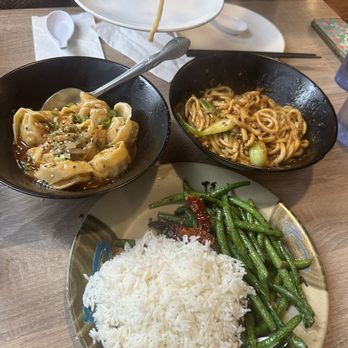 Dumpling Kitchen - pork C3. Szechuan-Style Wonton in Chili Oil / K2. Dry-Braised String Beans / H8. Szechuan Style Noodle w/ Ground Pork in Peanut Sauce / - Shanghainese Near Me - Berkeley, California