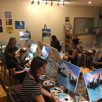 Lucky Cat Social Art - Art Classes Near Me