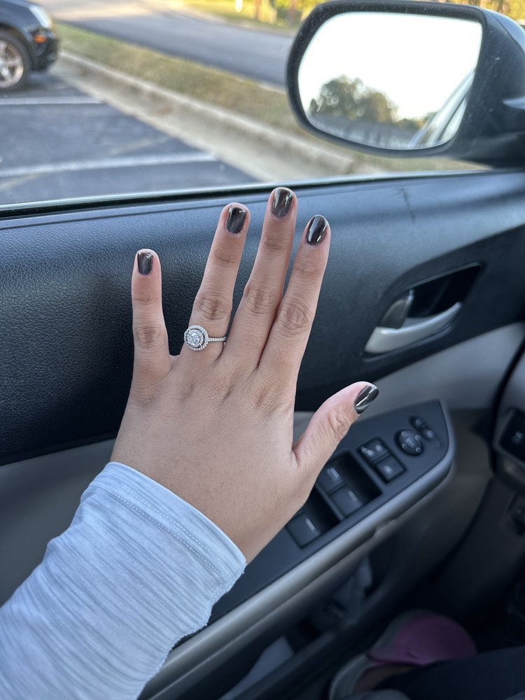 VY NAILS Updated October 2024 10 Reviews 833 Country Club Rd, Rocky Mount, North Carolina