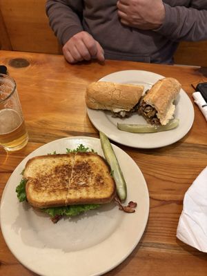 Empire Village Inn by null