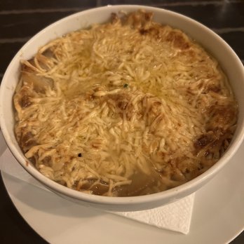 Au Bouquet Saint-Paul - French onion soup - Brasseries Near Me - Paris, 75