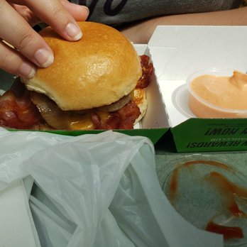 Wahlburgers - Burgers Near Me - Ramstein-Miesenbach, RP