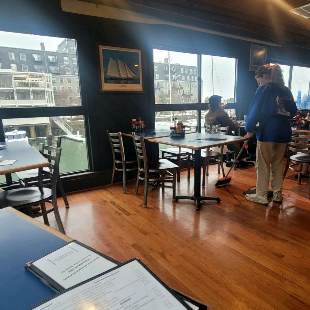 Boston Sail Loft - Inside - Bars Near Me - Boston, Massachusetts Boston Sail Loft - Inside - Bars Near Me - Boston, Massachusetts