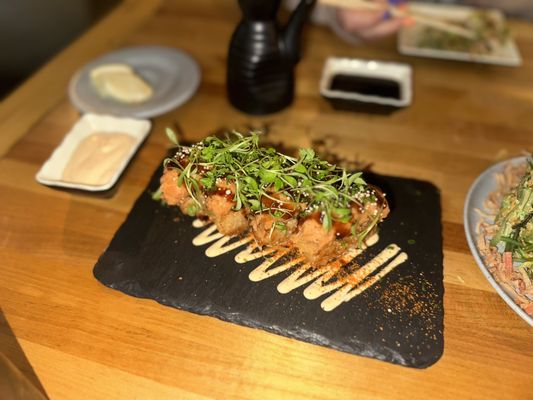 Arigatai Sushi by null